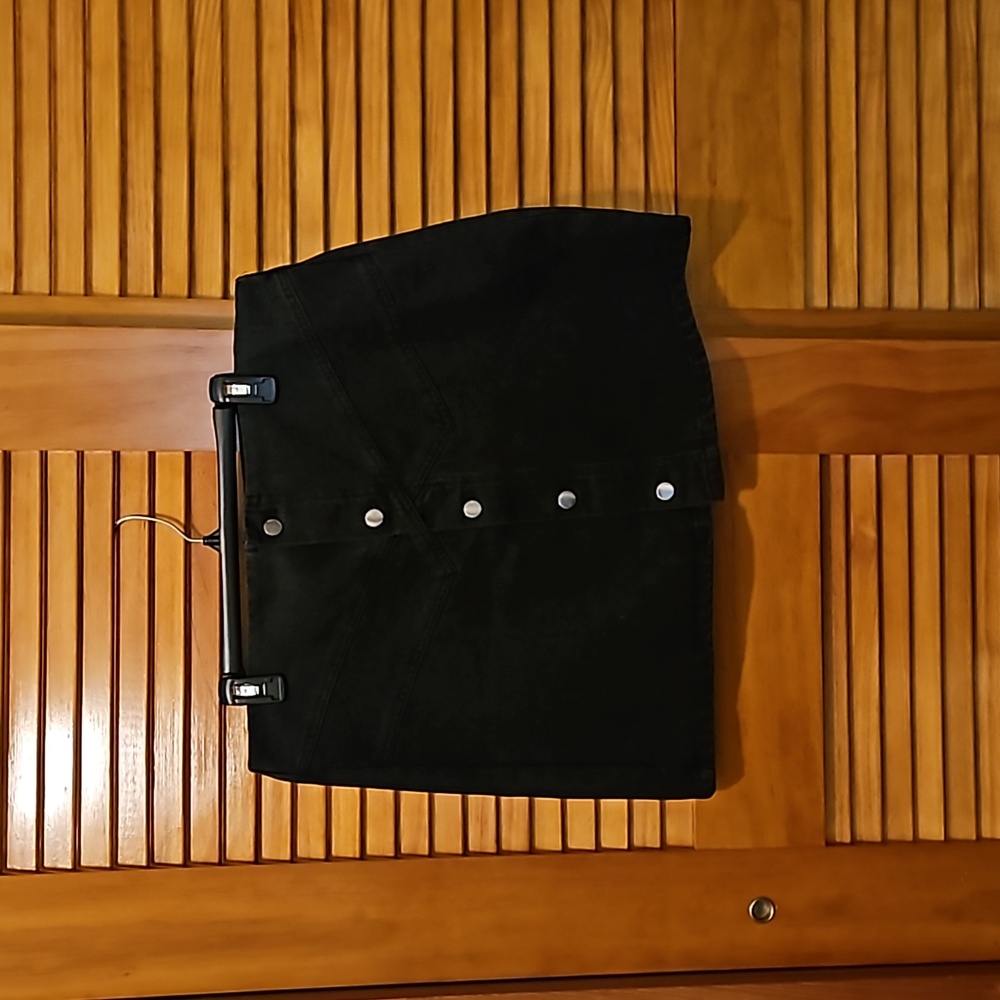 Gianni Bini Black Denim Mini, XL